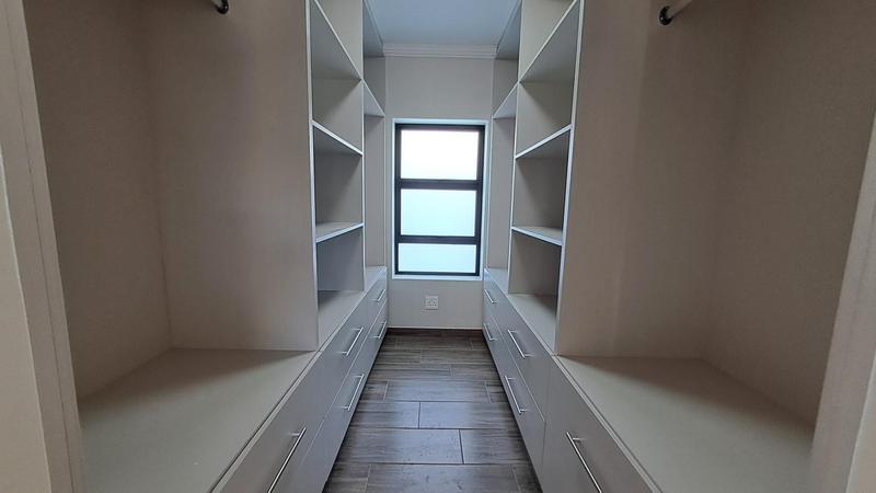 4 Bedroom Property for Sale in Stilbaai Wes Western Cape